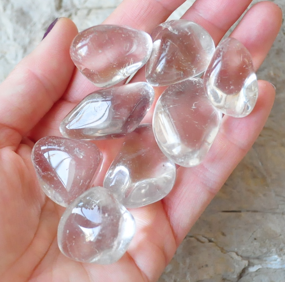 Záhneda svetlá AA L