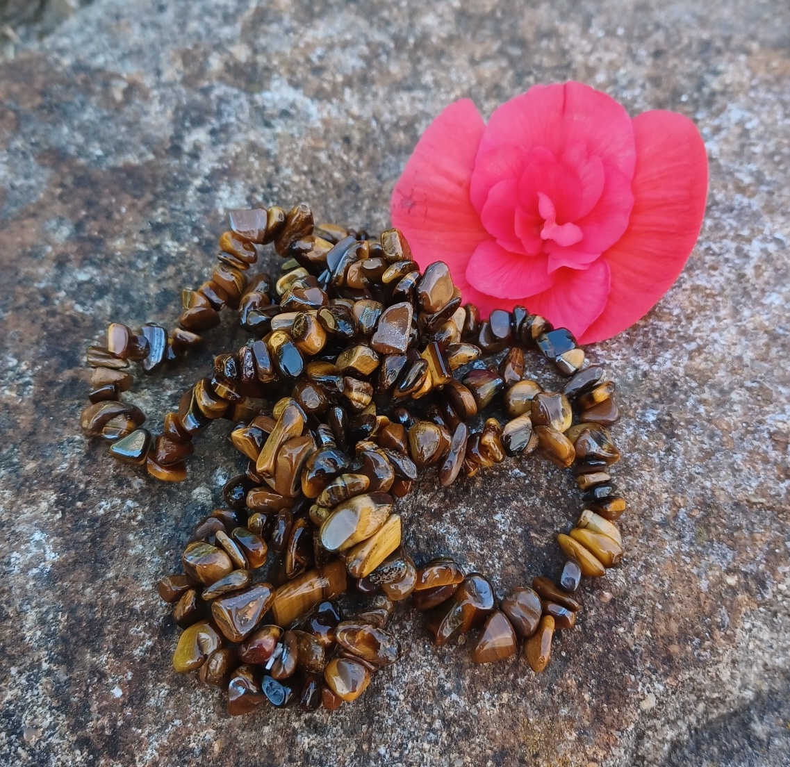 Tigrie oko náramok