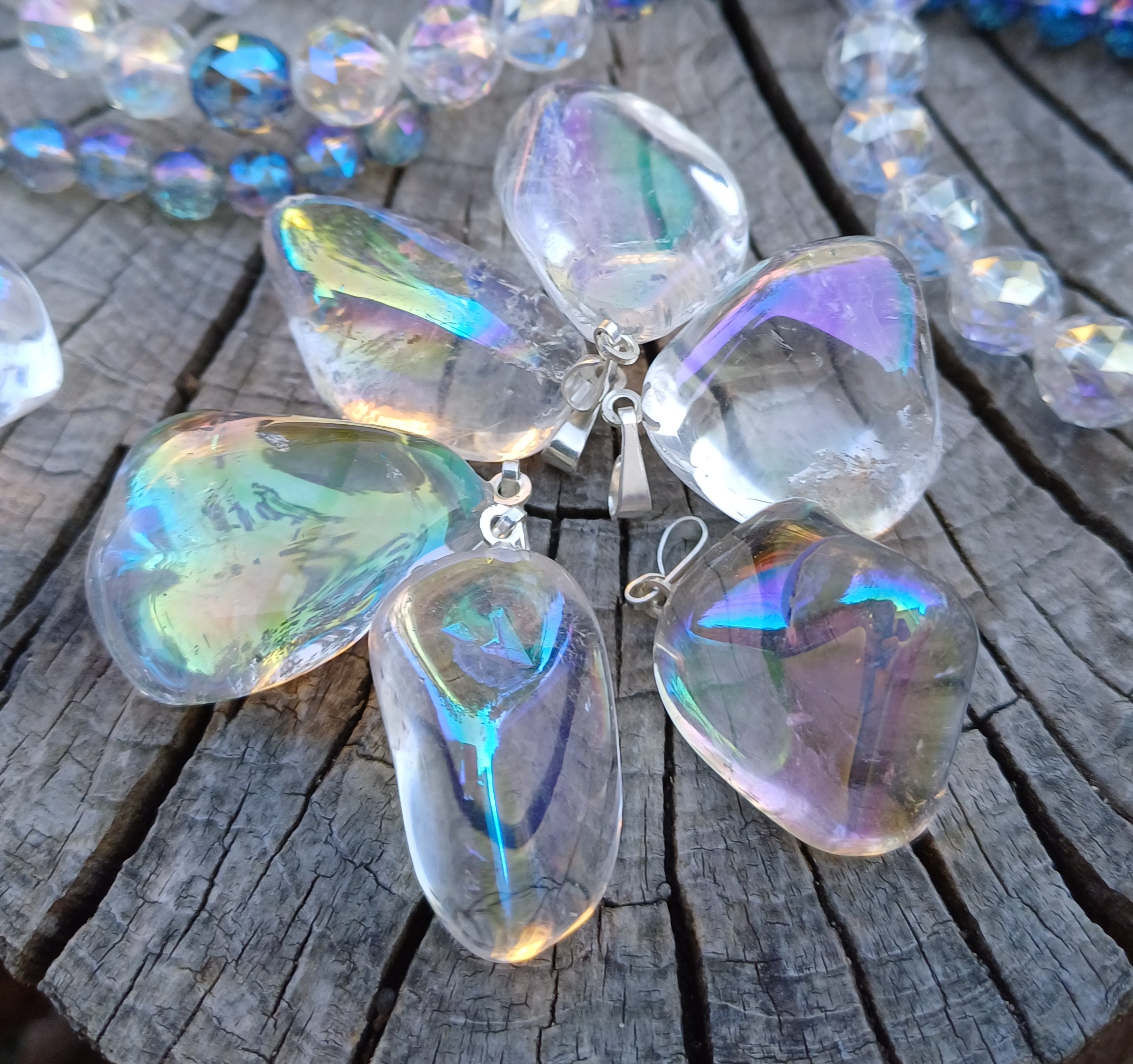 Aqua aura prívesok