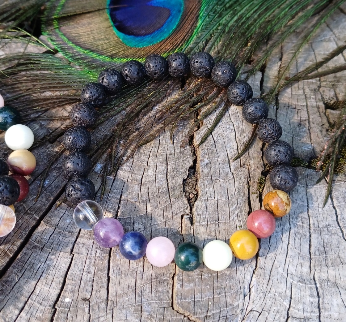 Čakrový náramok pre mužov láva