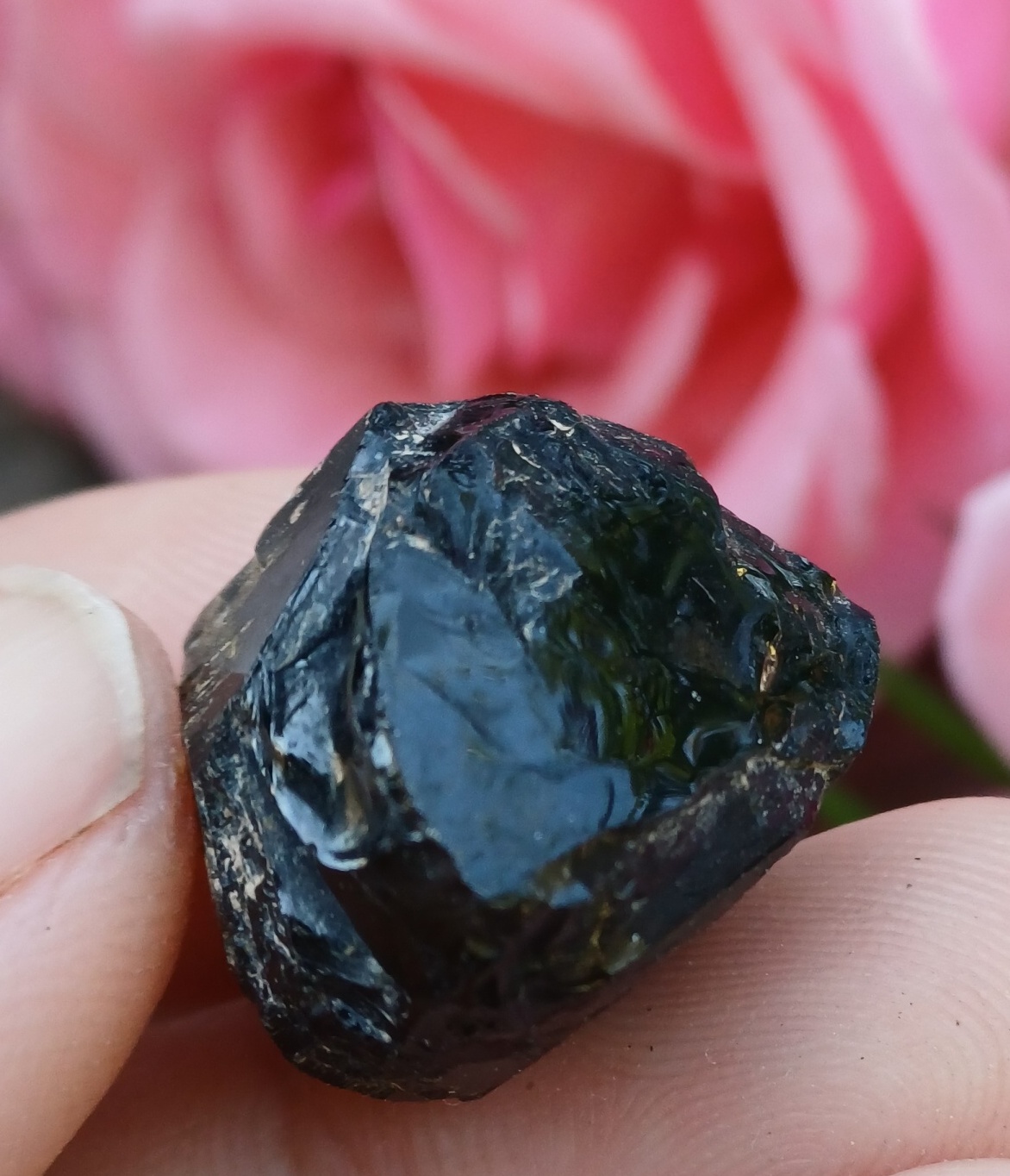 Čierny turmalín Madagaskar 7g