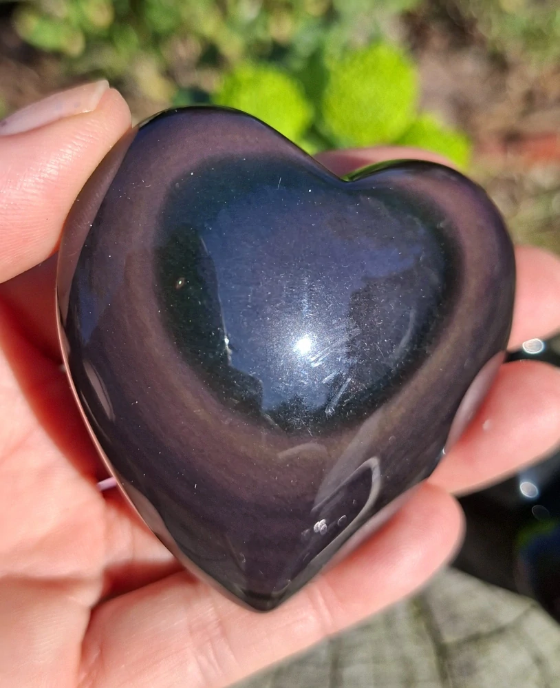Obsidián dúhový srdca 110g