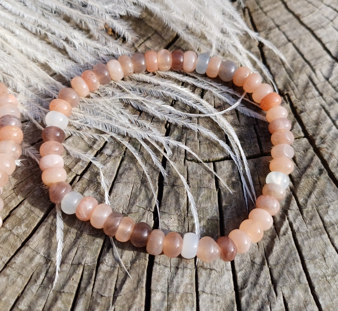 Mesačný kameň náramok