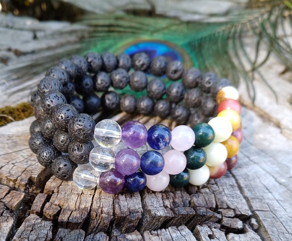 Čakrový náramok pre mužov láva