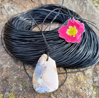 Koža čierná guľatá 1,2mm