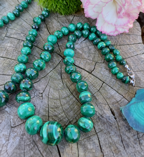 Malachit náhrdelník