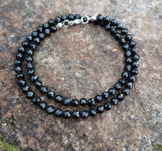 Čierny turmalín náhrdelník 40cm