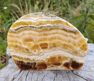 Aragonit leštený rez 655g