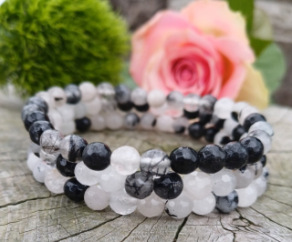 Krištáľ s turmalínom náramok