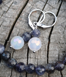 Iolit, achát aura náušnice